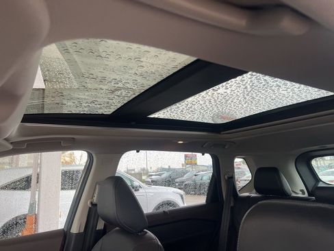 Certified 2021 Nissan Rogue Platinum AWD/4WD image 8