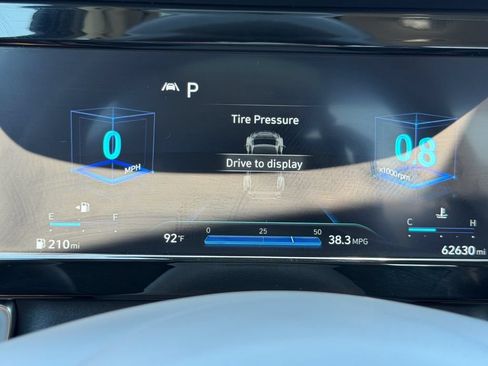 Used 2022 Hyundai Elantra SEL w/ Convenience + Premium Package FWD image 30