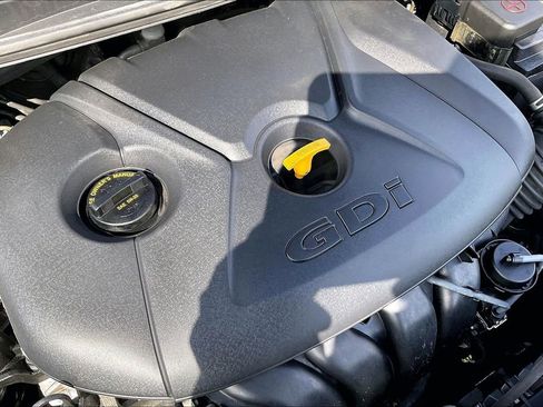 Used 2016 Kia Forte LX image 36