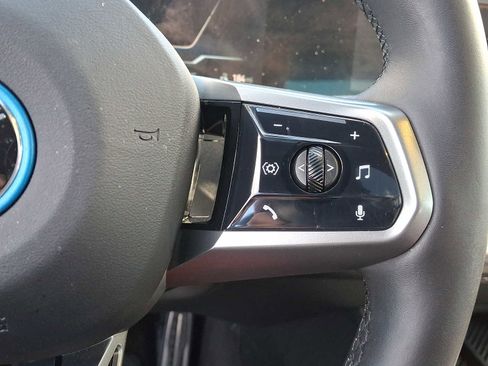 Used 2024 BMW i5 eDrive40i w/ M Sport Package image 23