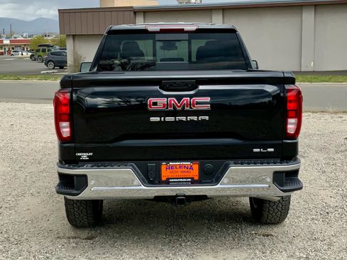New 2025 GMC Sierra 1500 SLE w/ Preferred Package image 4