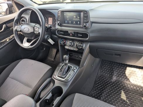 Used 2021 Hyundai Kona SE AWD/4WD image 32