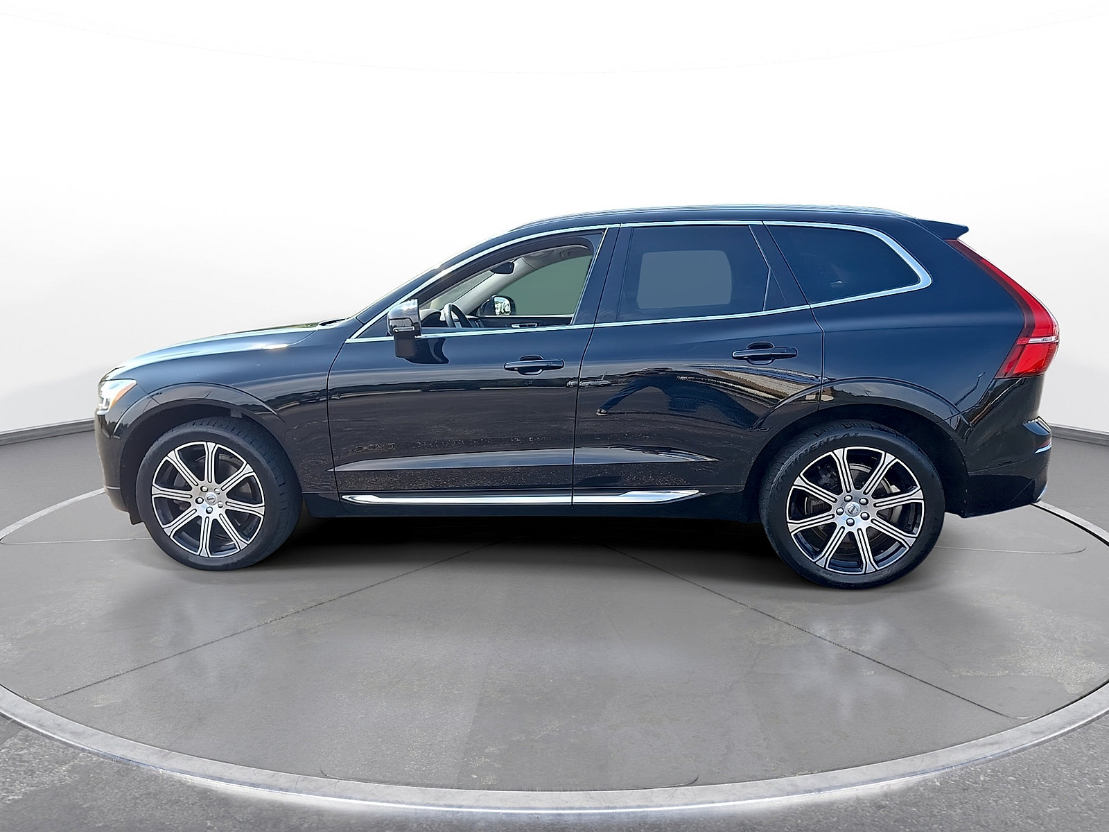 Used 2021 Volvo XC60 T6 Inscription AWD/4WD image 5