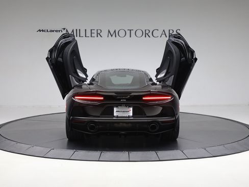 Used 2025 McLaren GTS RWD image 17