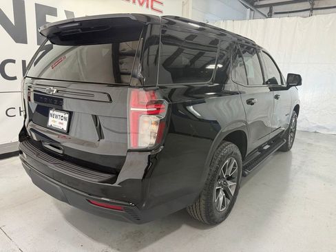 Used 2024 Chevrolet Tahoe Z71 w/ Luxury Package AWD/4WD image 33