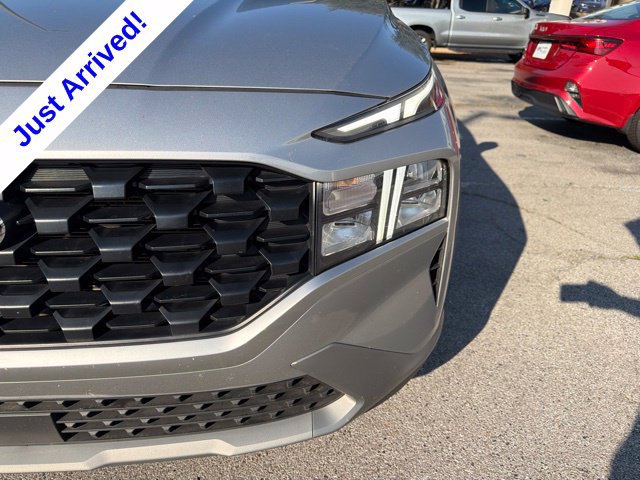 Used 2023 Hyundai Santa Fe SEL w/ Cargo Package FWD image 9