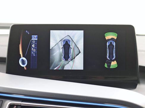 Used 2016 BMW i8 image 21