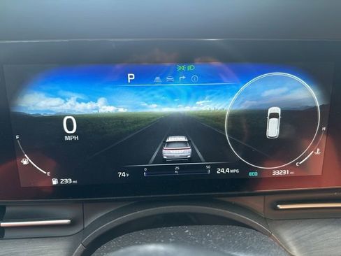 Used 2023 Kia Carnival SX image 14