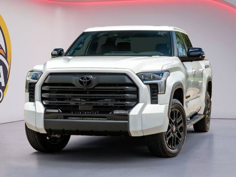 Used 2026 Toyota Tundra Limited AWD/4WD image 1