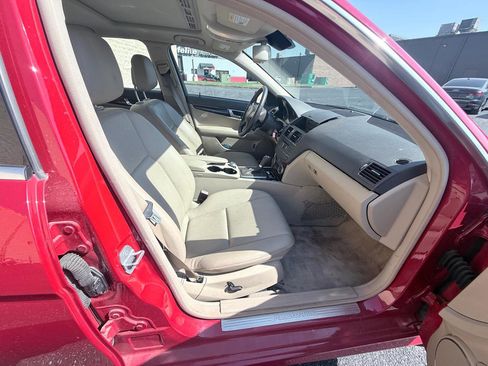 Used 2010 Mercedes-Benz C 300 C300 4MATIC Sport Sedan image 11
