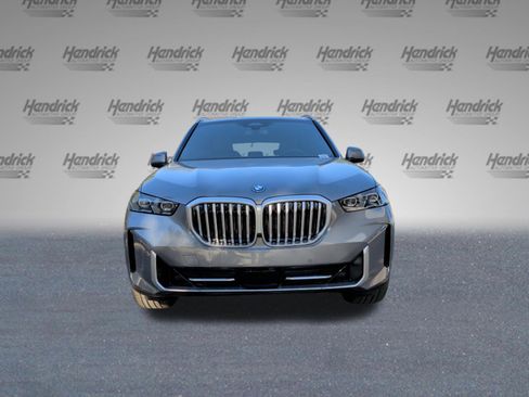 Used 2026 BMW X5 xDrive50e w/ Climate Comfort Package AWD/4WD image 3