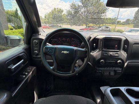 Used 2021 Chevrolet Silverado 2500 W/T w/ WT Convenience Package AWD/4WD image 28