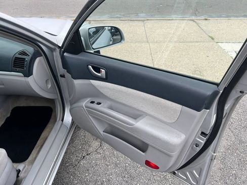 Used 2007 Hyundai Sonata GLS FWD image 9