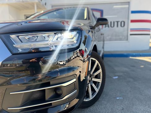 Used 2018 Audi Q7 3.0T Prestige w/ Prestige Package image 5