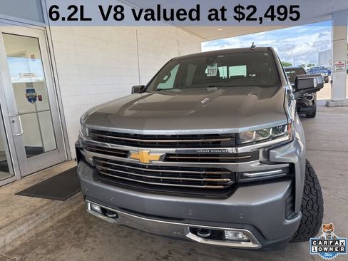 Used 2019 Chevrolet Silverado 1500 High Country w/ Technology Package AWD/4WD image 3