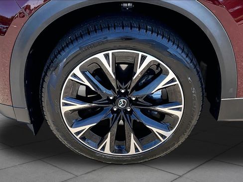 Used 2024 MAZDA CX-90 Plug-In Hybrid w/ Premium Plus AWD/4WD image 10