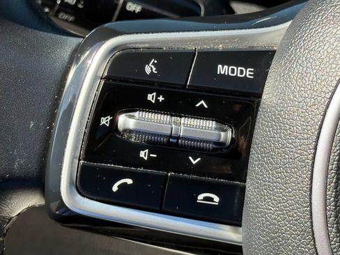 Used 2023 Kia Sorento EX w/ Panoramic Sunroof Package FWD image 24