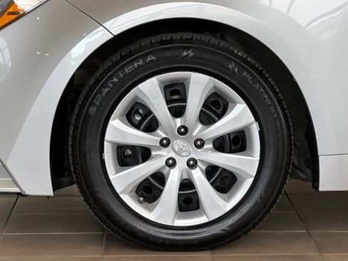 Certified 2023 Toyota Corolla LE image 24