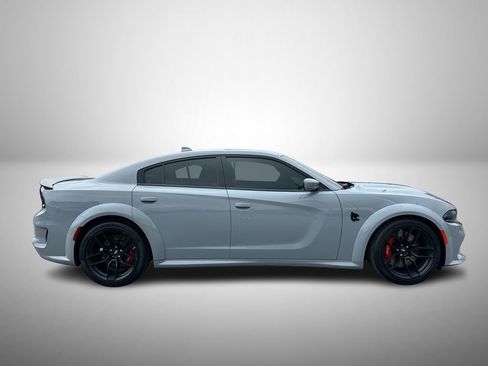 Used 2022 Dodge Charger Scat Pack RWD image 6