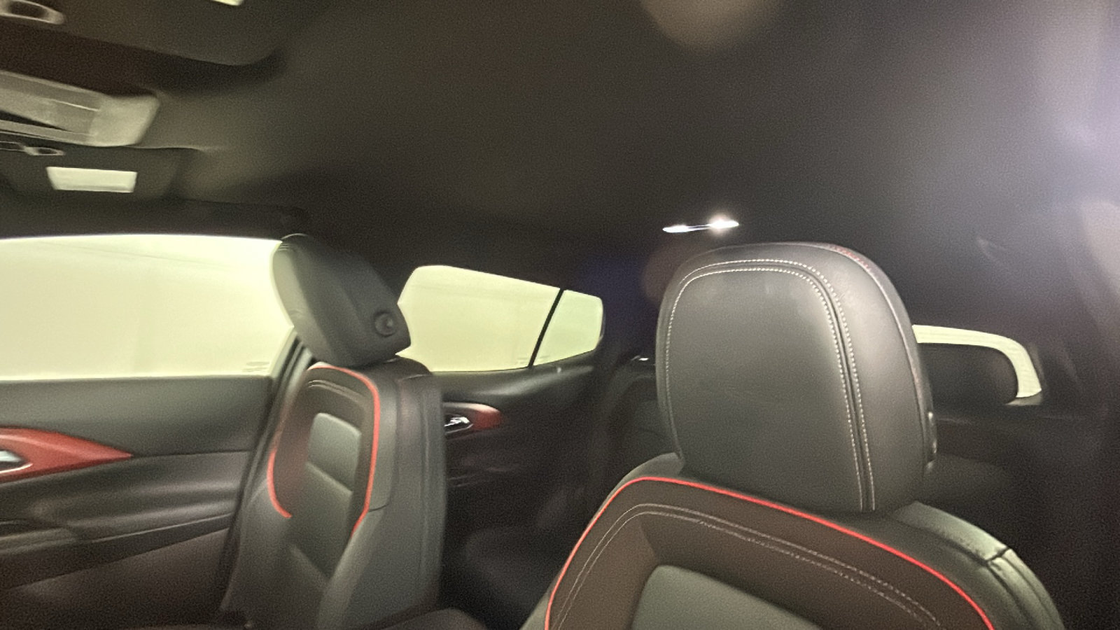 Used 2024 Chevrolet Equinox EV RS FWD image 15