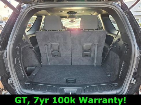 Certified 2025 Dodge Durango GT image 16