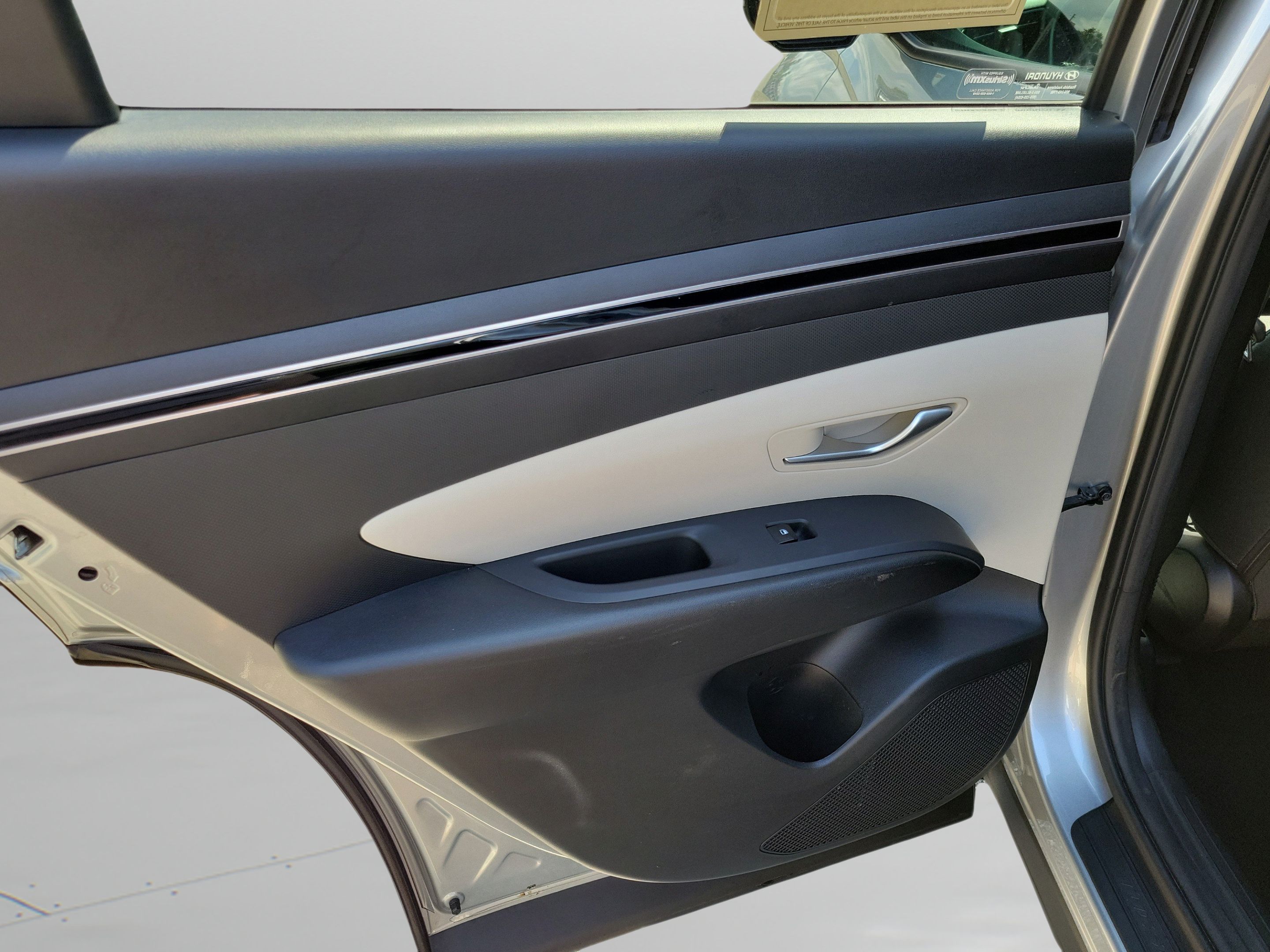 Used 2023 Hyundai Tucson SEL FWD image 6