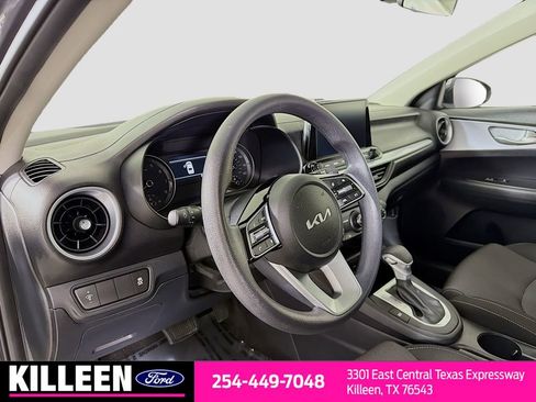 Used 2024 Kia Forte LXS image 10