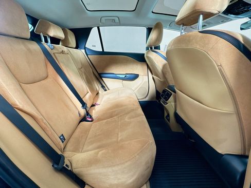 Used 2023 Lexus RZ 450e Premium image 24