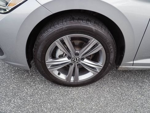 Used 2023 Volkswagen Jetta SE FWD image 34