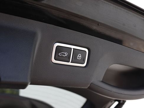 Used 2022 Kia Sorento EX AWD/4WD image 28