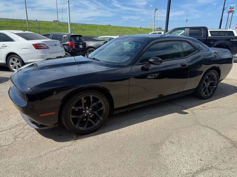 Used 2020 Dodge Challenger GT w/ Blacktop Package RWD image 8