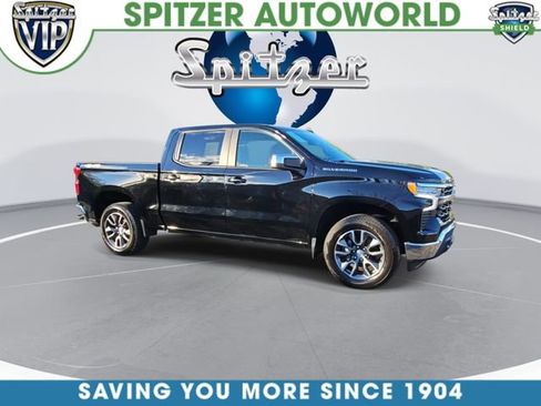 Used 2024 Chevrolet Silverado 1500 LT AWD/4WD image 2