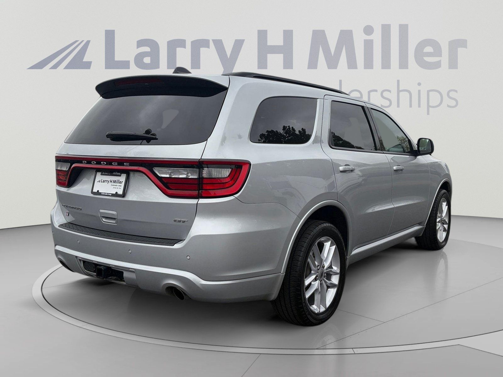 Used 2024 Dodge Durango GT AWD/4WD image 5