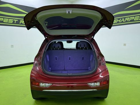 Used 2018 Chevrolet Bolt Premier w/ Driver Confidence II Package image 9