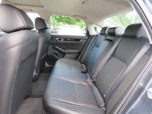 Used 2024 Honda Civic Touring image 13