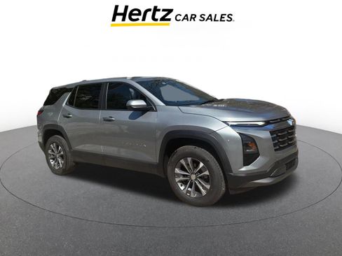 Used 2025 Chevrolet Equinox LT FWD image 1