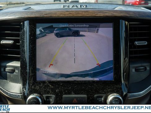 Used 2019 RAM 1500 Laramie image 21