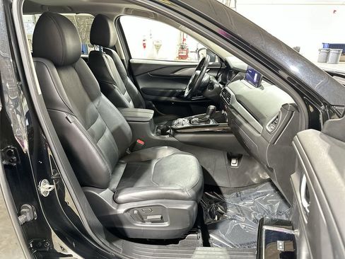 Used 2023 MAZDA CX-9 Touring image 26