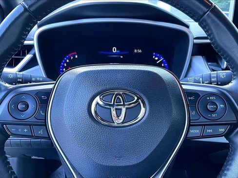 Used 2022 Toyota Corolla XSE FWD image 27