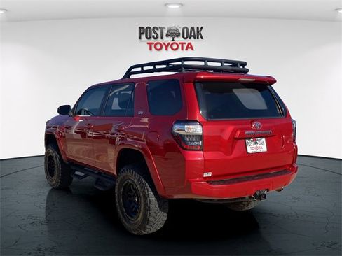 Used 2016 Toyota 4Runner SR5 image 5