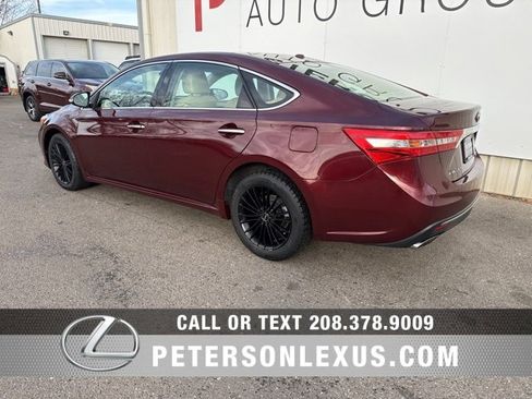 Used 2017 Toyota Avalon Touring w/ Preferred Accessory Package image 5