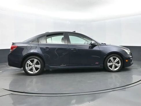 Used 2016 Chevrolet Cruze LT w/ Sun, Sound and Sport Package image 4