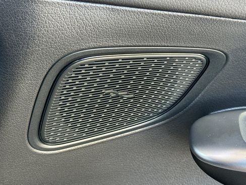 Certified 2025 Mercedes-Benz GLC 350e 4MATIC image 33