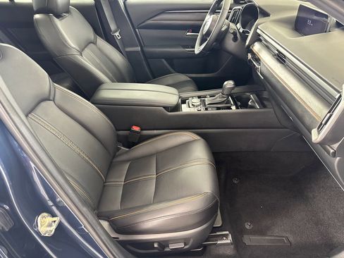 Certified 2025 MAZDA CX-50 AWD 2.5 Hybrid w/ Premium Pkg image 14