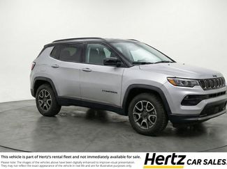 Used 2025 Jeep Compass Trailhawk video 1