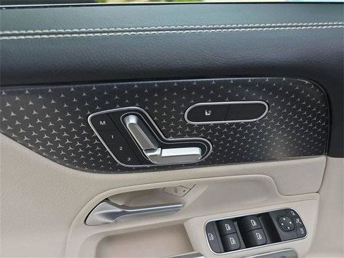 Certified 2026 Mercedes-Benz GLB 250 4MATIC image 22
