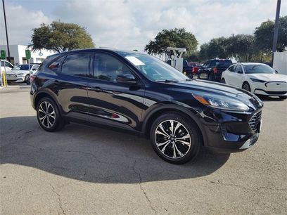 Certified 2021 Ford Escape SE w/ SE Sport Appearance Package