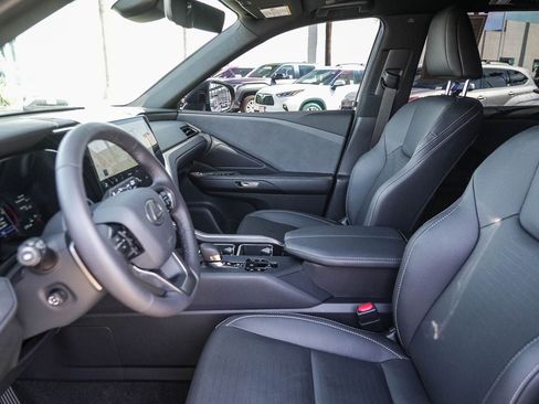 Used 2026 Lexus TX 350 AWD w/ Technology Package image 18