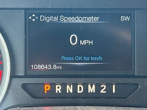 Used 2015 Ford F150 XLT w/ Equipment Group 301A Mid RWD image 26