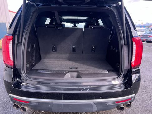 Used 2021 GMC Yukon Denali w/ Denali Ultimate Package AWD/4WD image 25
